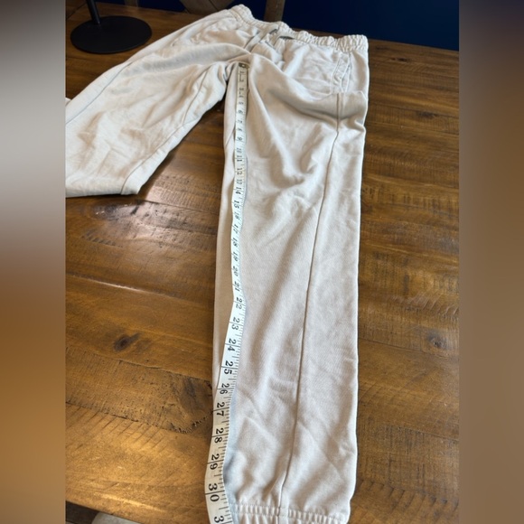 NWOT GymShark sweatpants - Picture 7 of 7